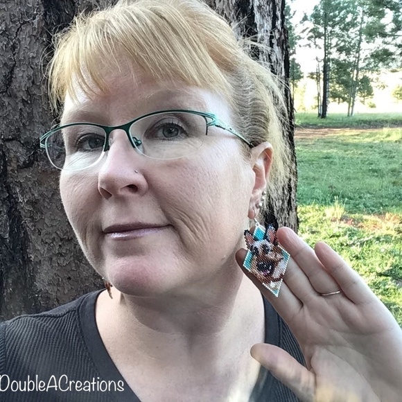 German Shepard Beaded Earrings, New, Handmade by Me - Picture 9 of 9